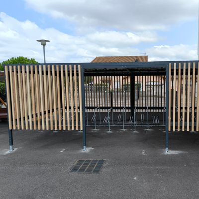 “Installer des abris à vélos dans les écoles, c’est un premier pas concret vers des mobilités plus actives” alvéole plus