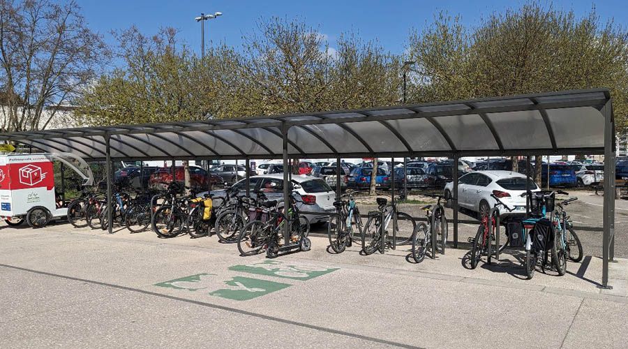 Stationnement vélo : regards croisés entre Les Sables d’Olonne et Bourg-en-Bresse alvéole plus